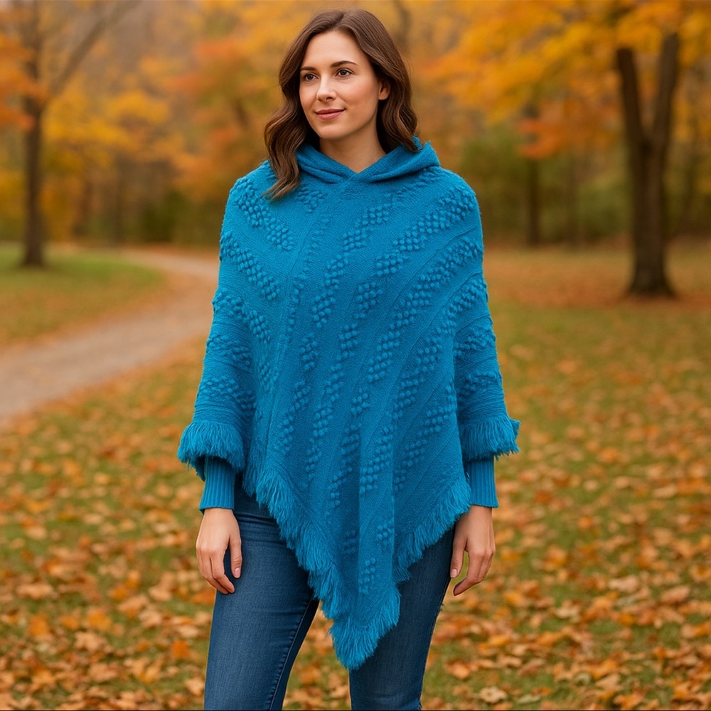 Coco + Carmen Blue Textured Fringe Hooded Poncho NWT One Size